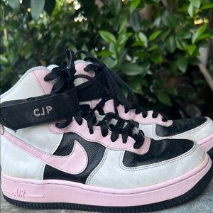 Air Jordan Nike Air Force 1 Retro OG High-Top Sneakers in Black and Pink
